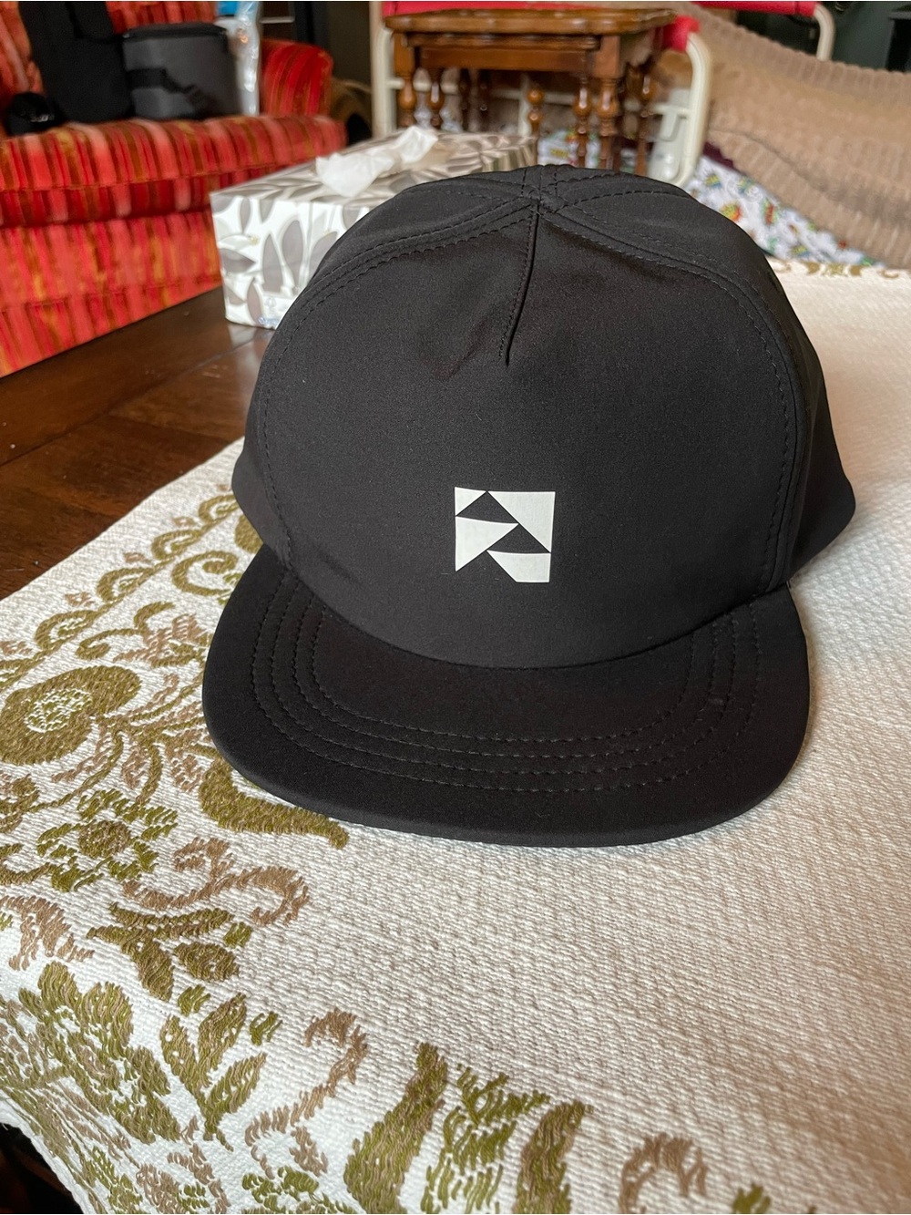 Passage hat co Black Performance 5-Panel Cap with Geometric Logo